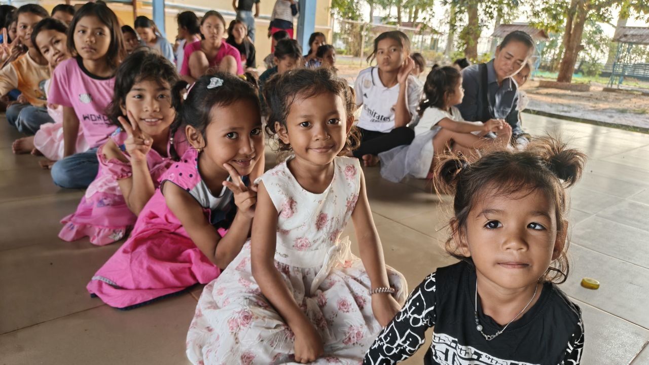 cambodia-children-home- (5)